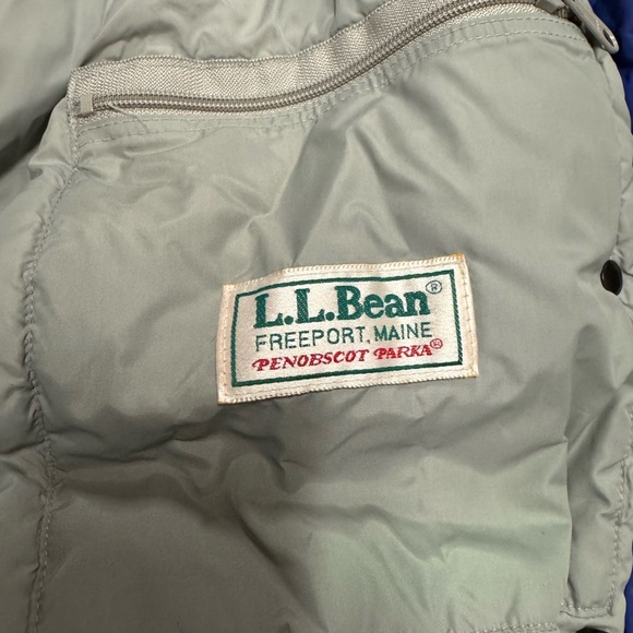LL BEAN Purple Hooded Jacket with Blue Accents - Picture 4 of 9